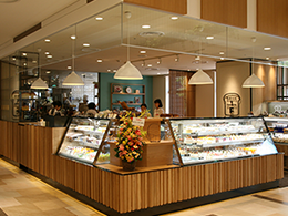 Bakery & Sweets F えきマチ1丁目店